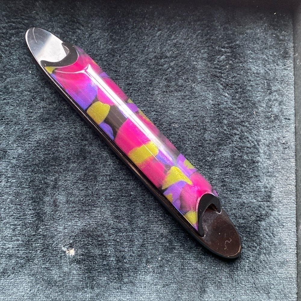 Anna & Frank Vigneri oversized Lucite pin